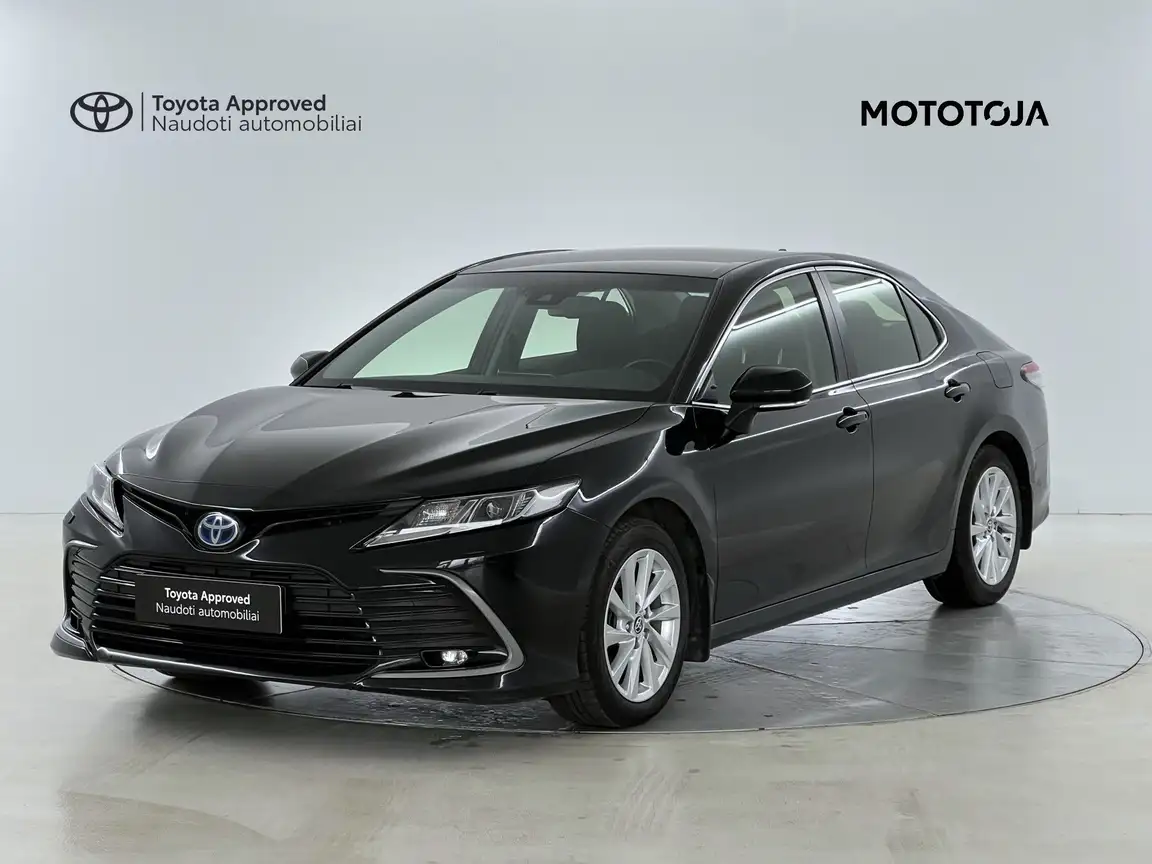 TOYOTA CAMRY