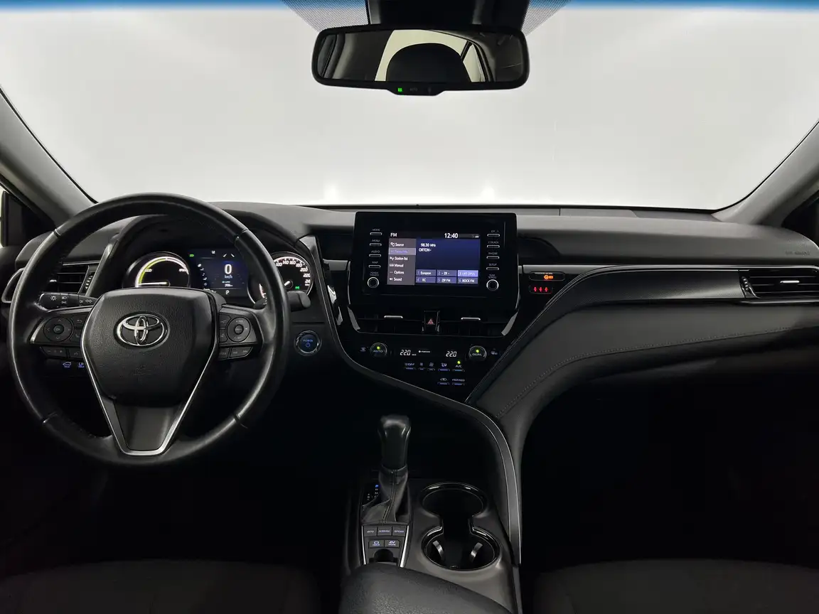 TOYOTA CAMRY
