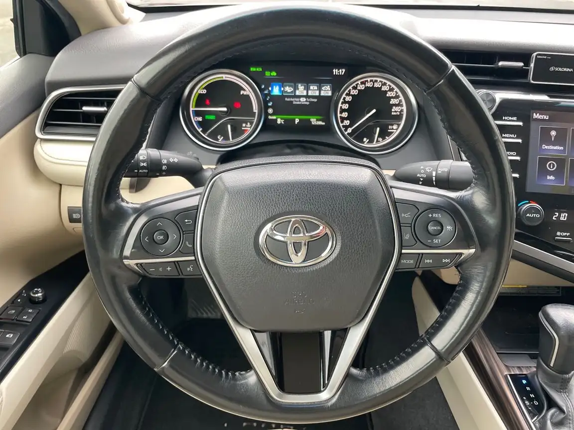 TOYOTA CAMRY