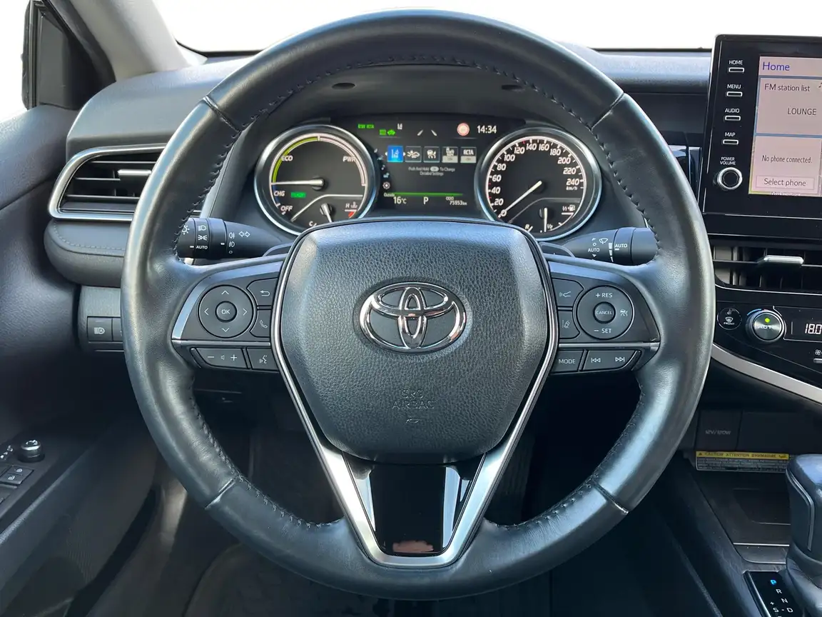 TOYOTA CAMRY