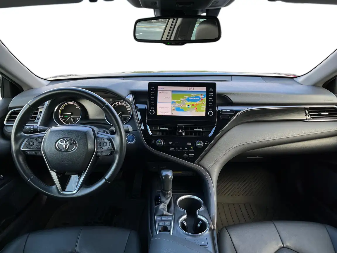 TOYOTA CAMRY
