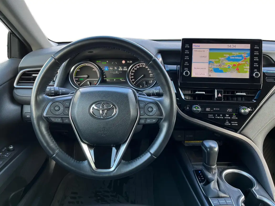 TOYOTA CAMRY