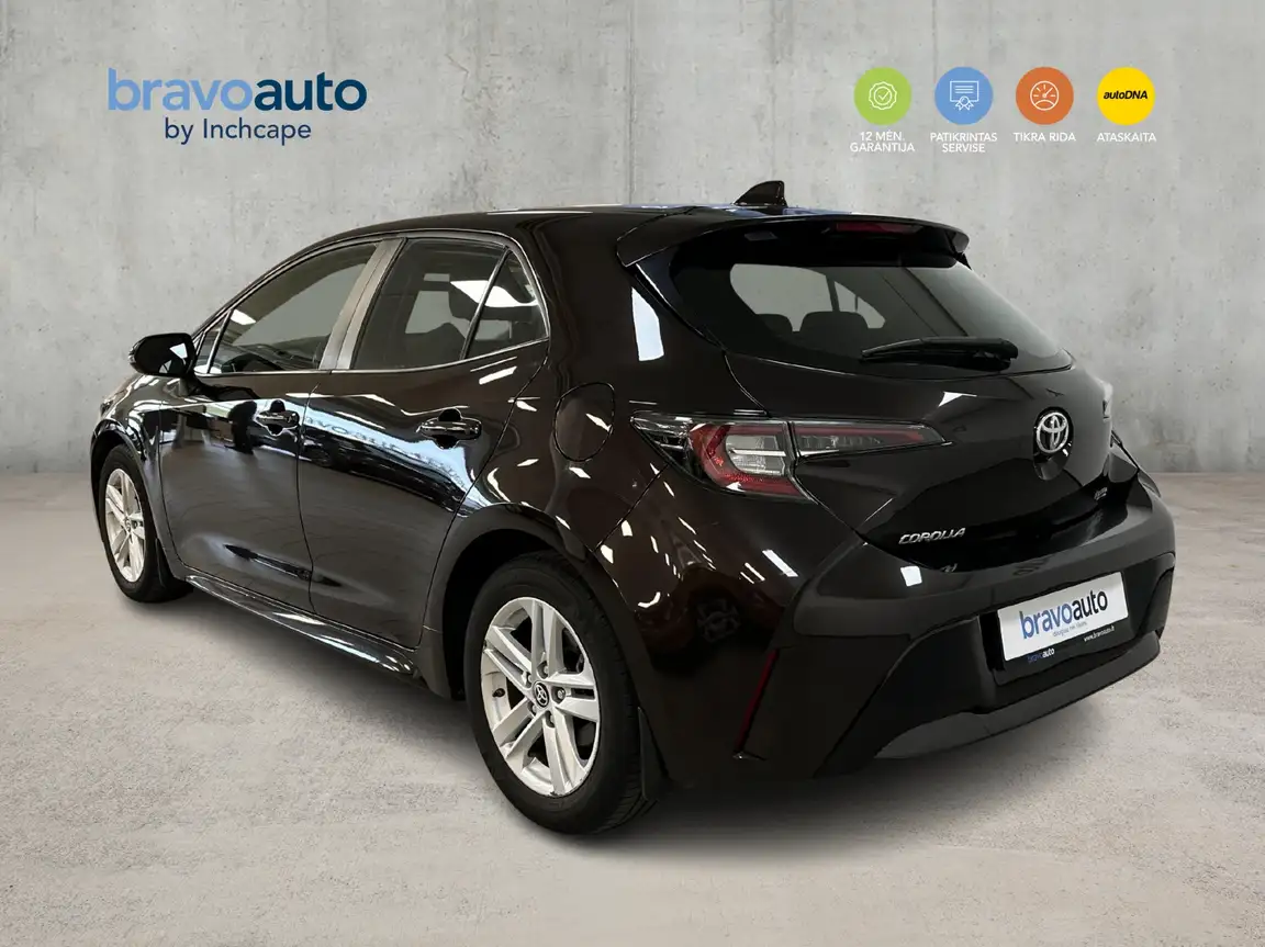 TOYOTA COROLLA
