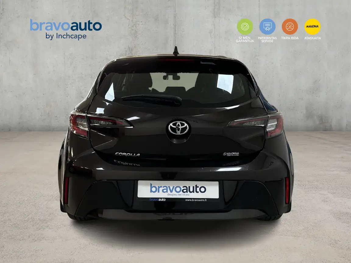 TOYOTA COROLLA