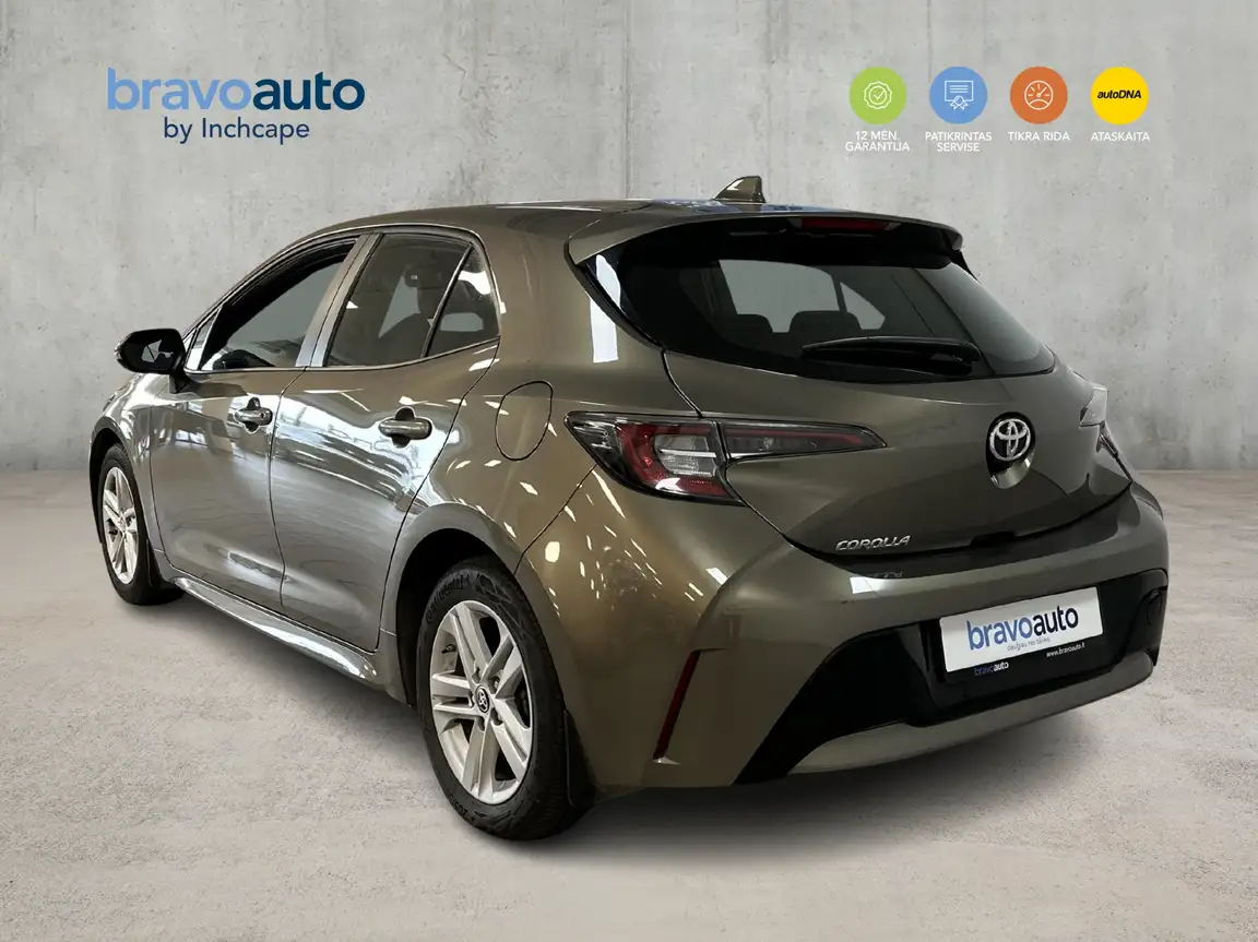 TOYOTA COROLLA