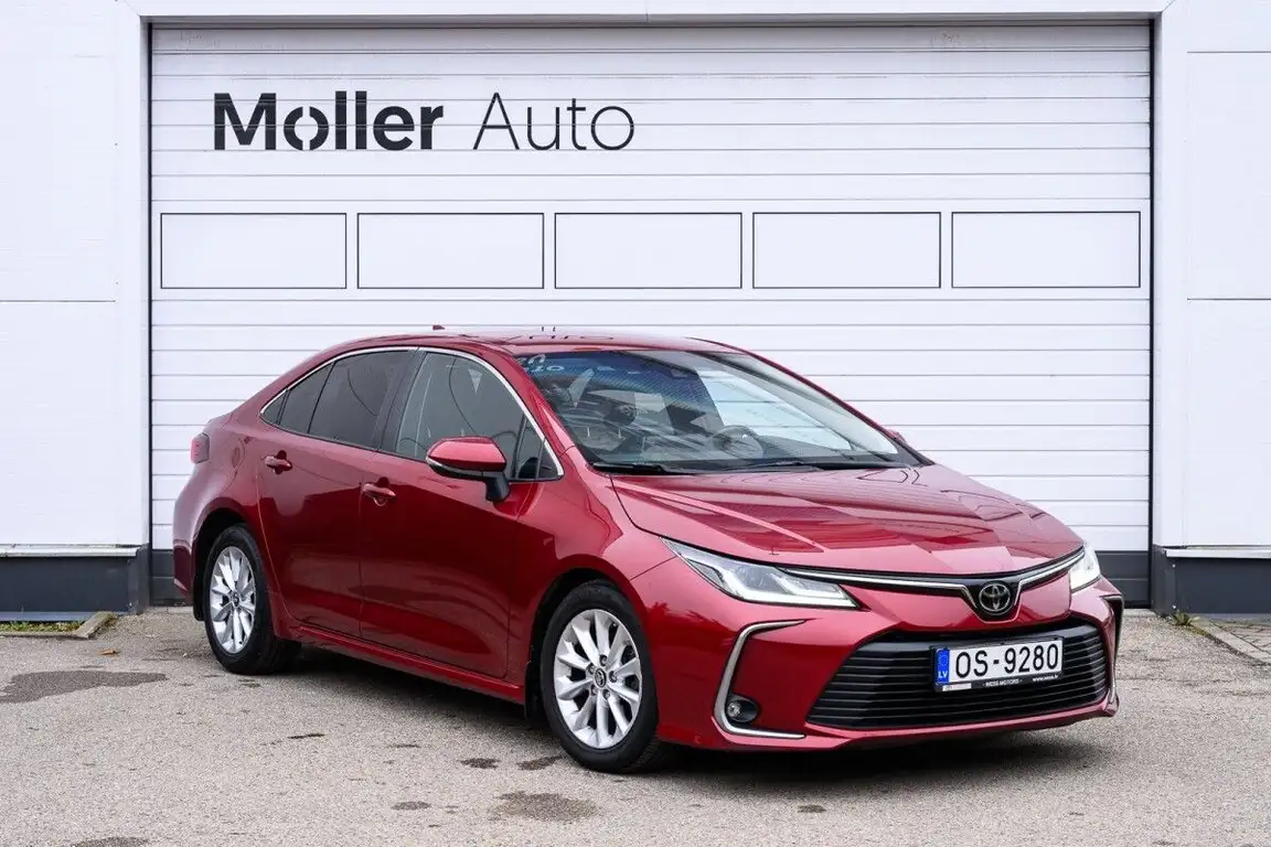 TOYOTA COROLLA