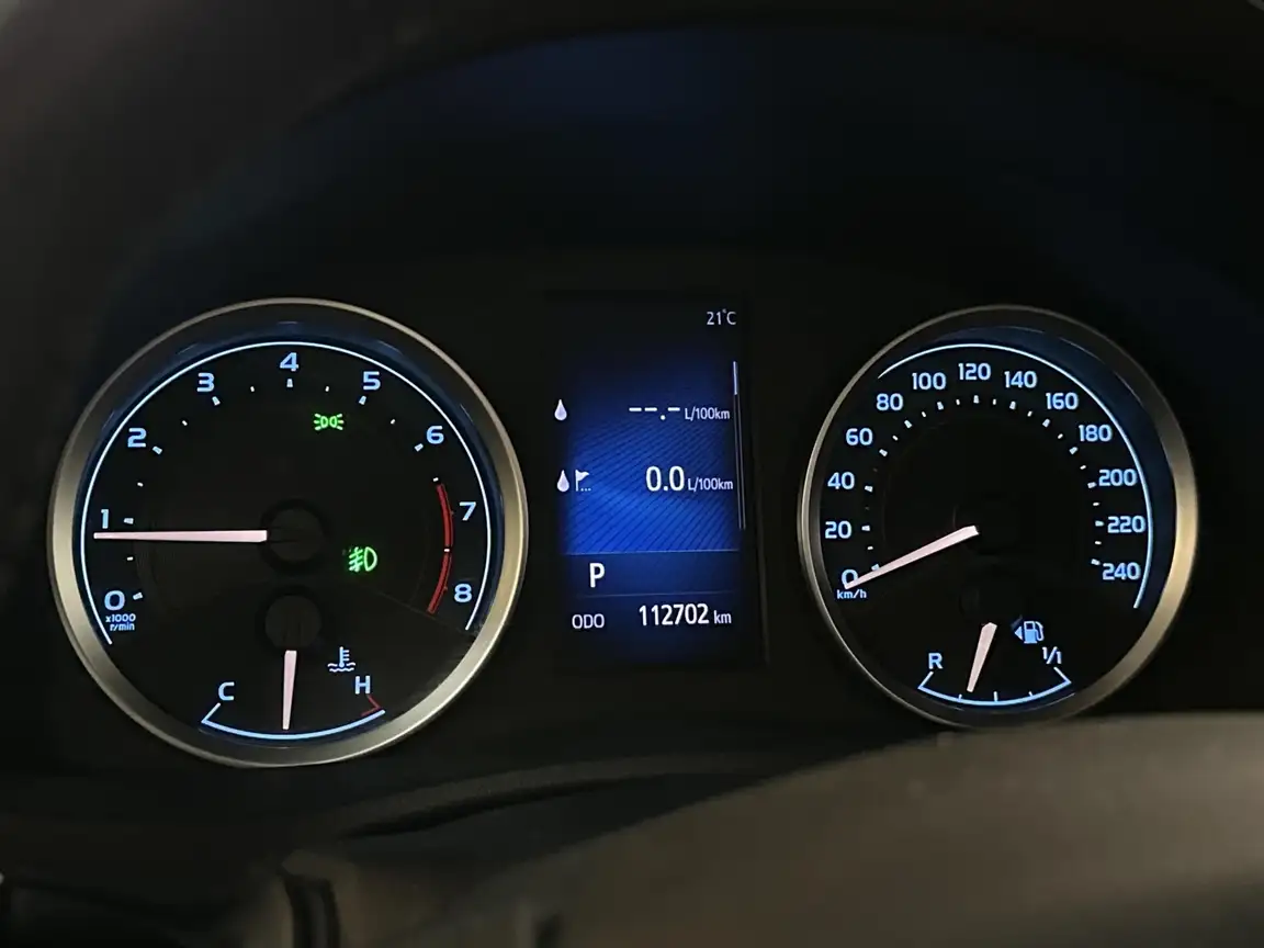 TOYOTA COROLLA