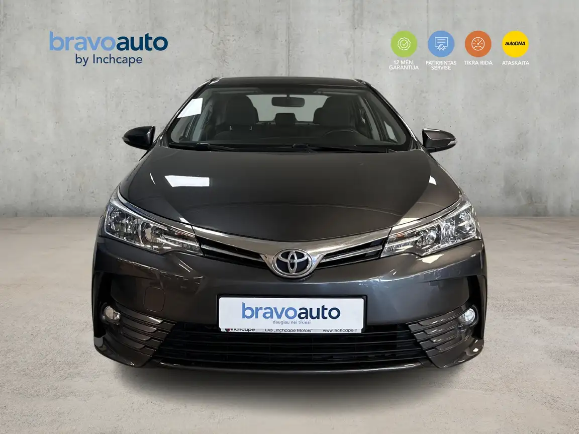 TOYOTA COROLLA