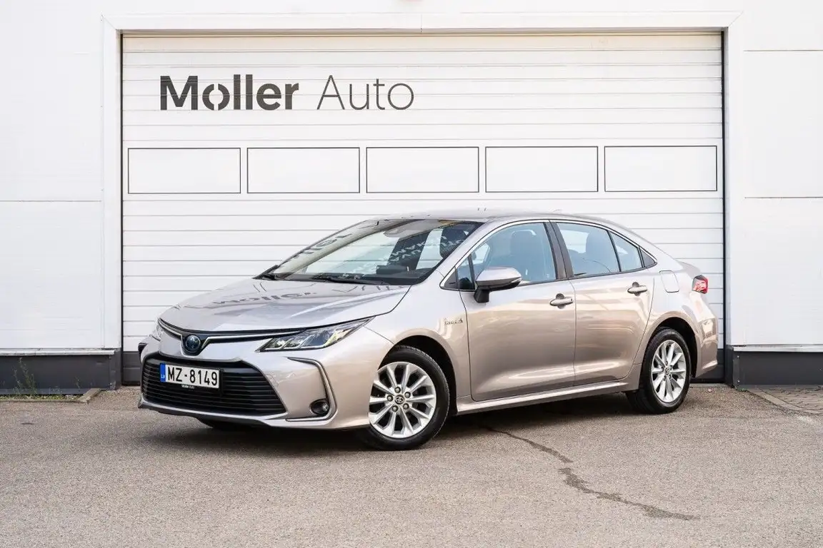 TOYOTA COROLLA