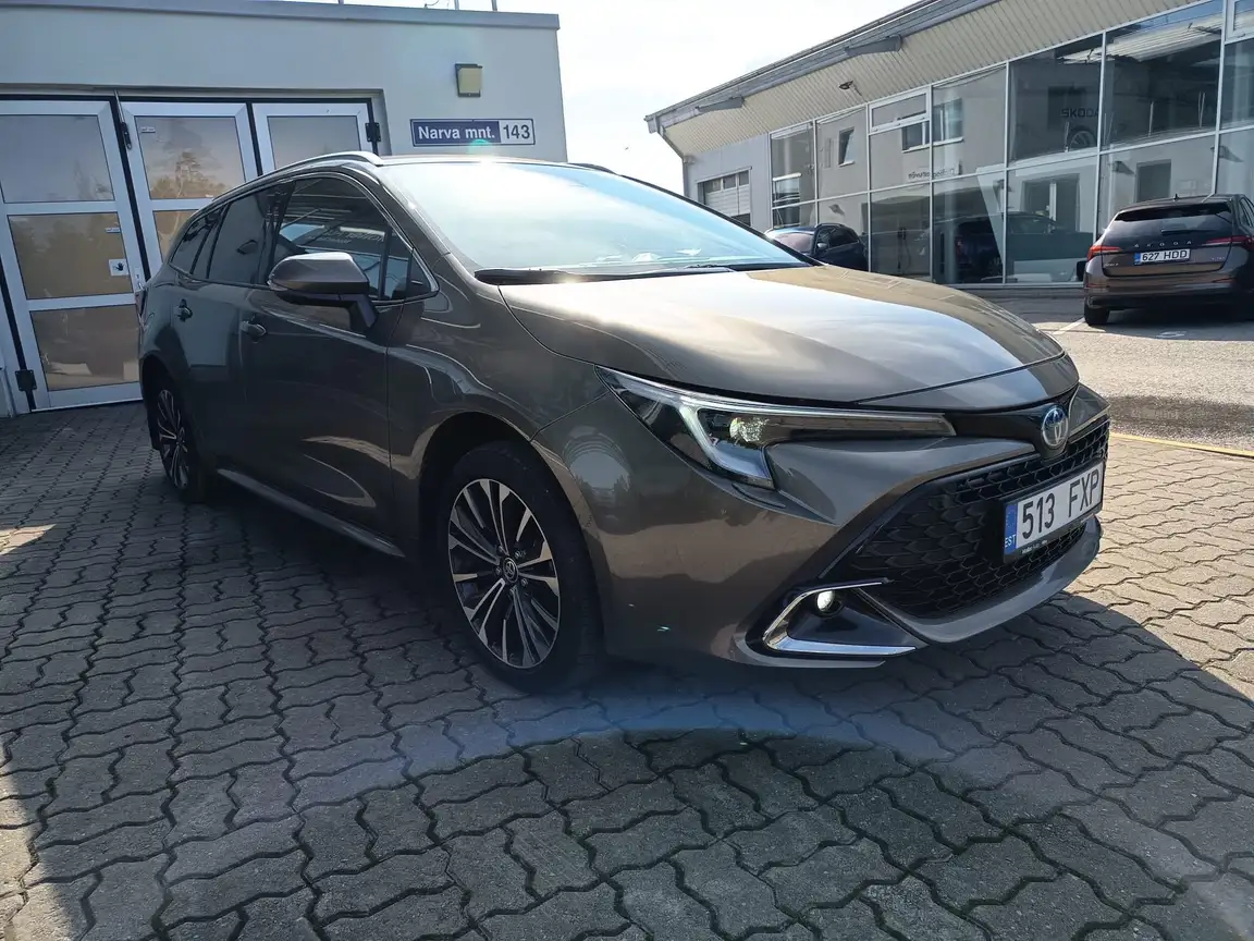 TOYOTA COROLLA