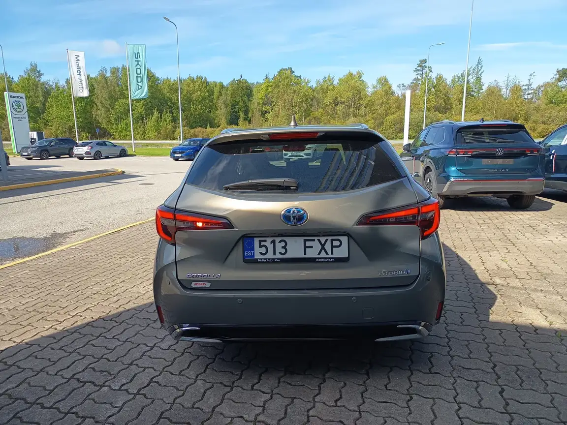 TOYOTA COROLLA