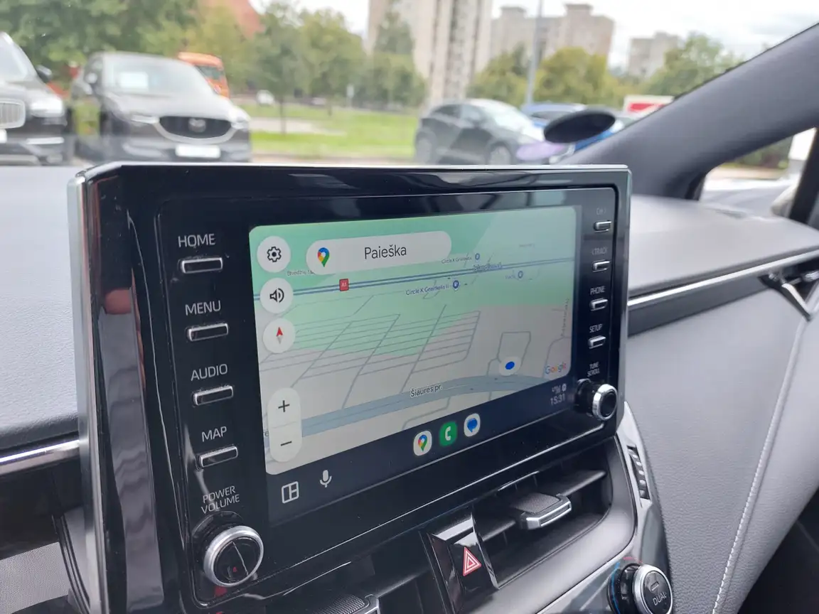 TOYOTA COROLLA
