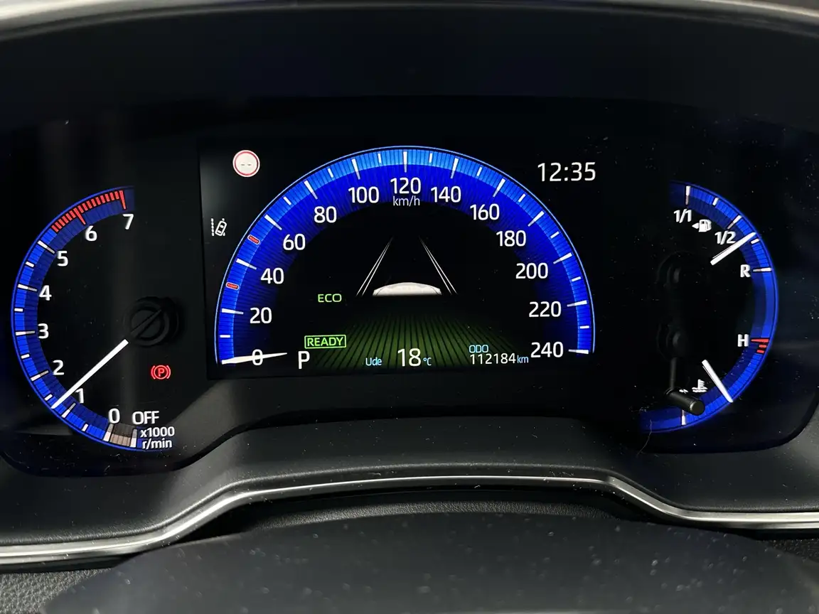 TOYOTA COROLLA