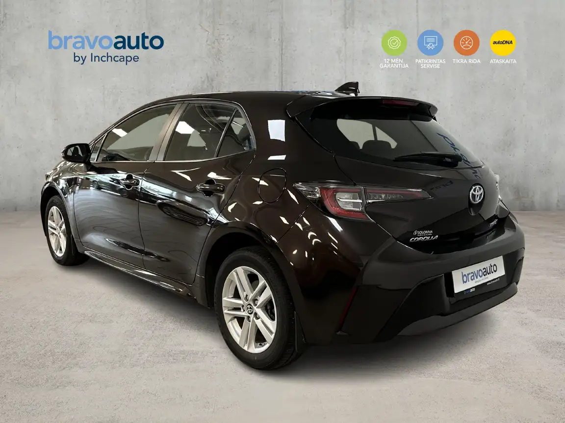 TOYOTA COROLLA