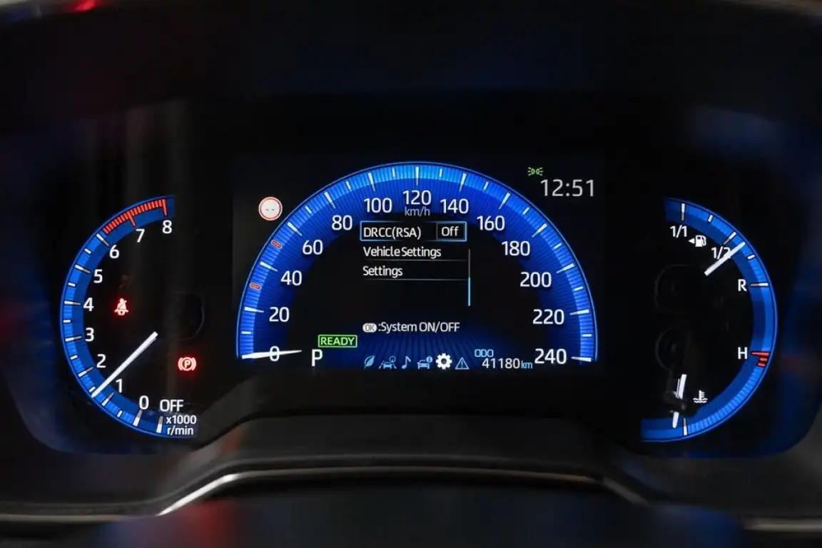 TOYOTA COROLLA