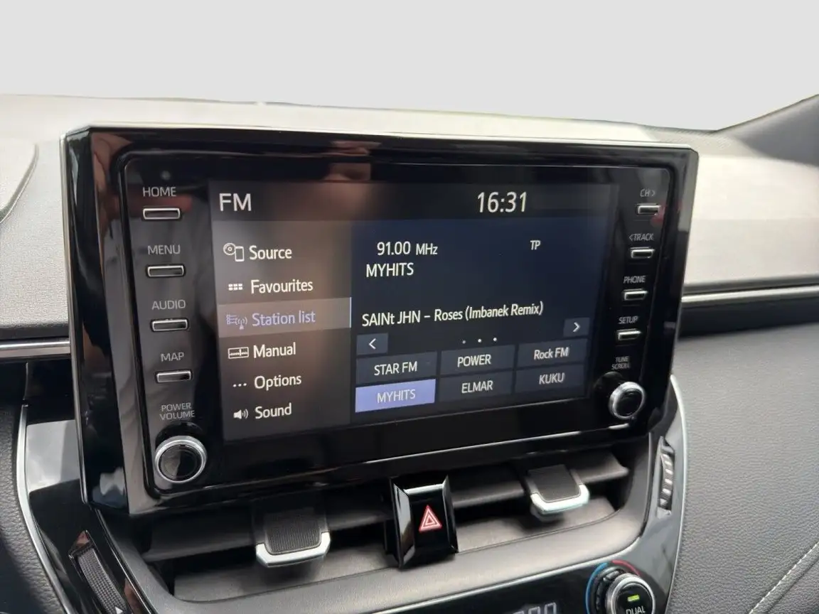 TOYOTA COROLLA