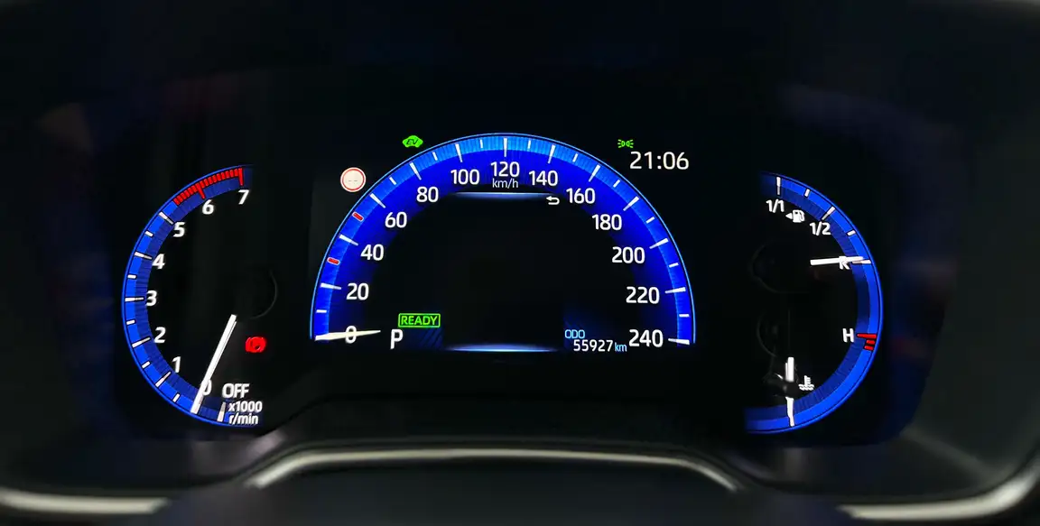 TOYOTA COROLLA