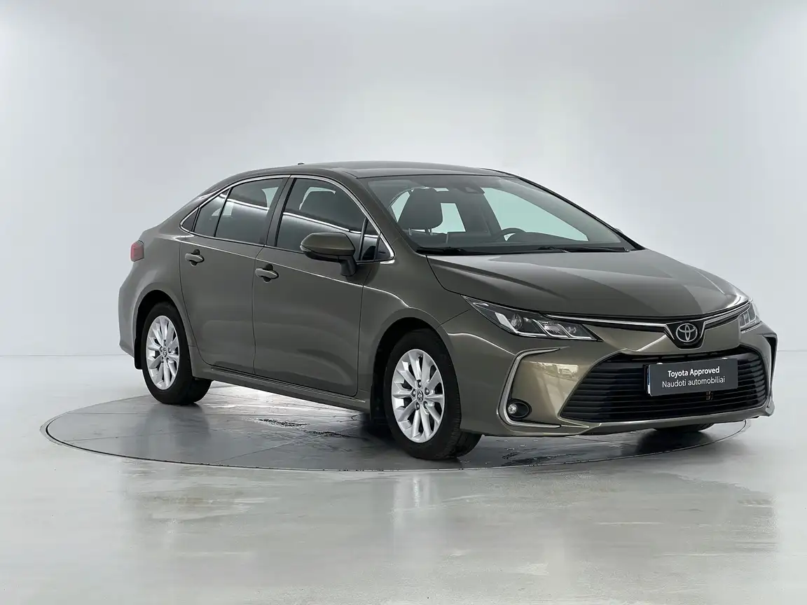 TOYOTA COROLLA