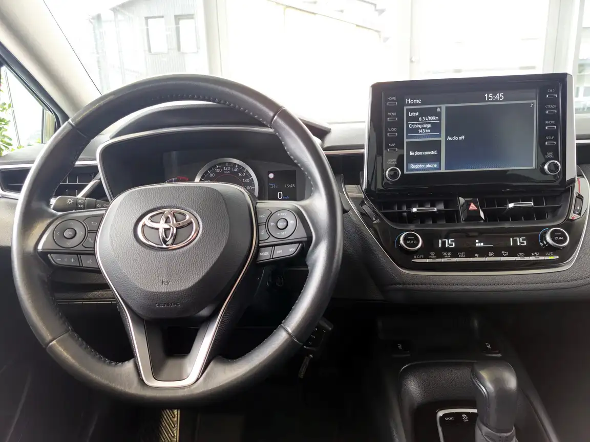 TOYOTA COROLLA