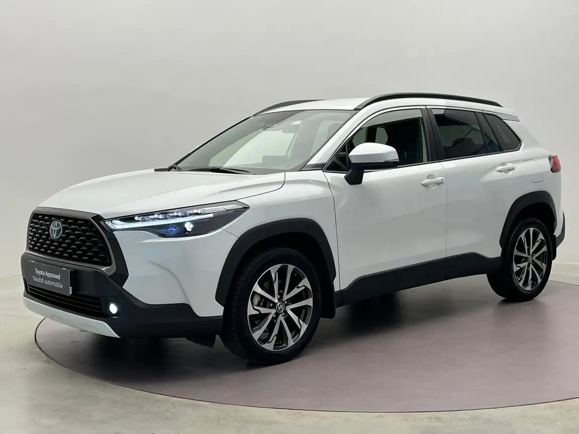 TOYOTA COROLLA CROSS