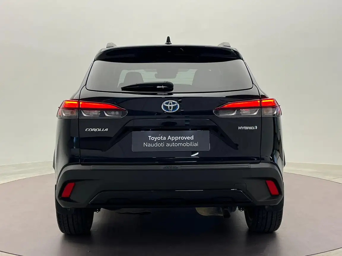 TOYOTA COROLLA CROSS