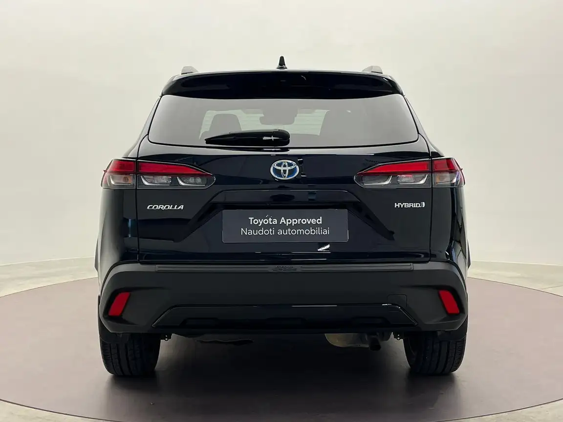 TOYOTA COROLLA CROSS