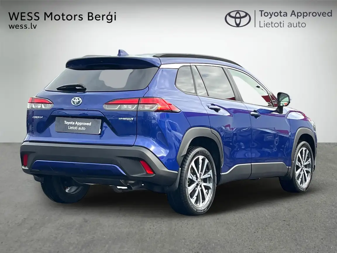 TOYOTA COROLLA CROSS