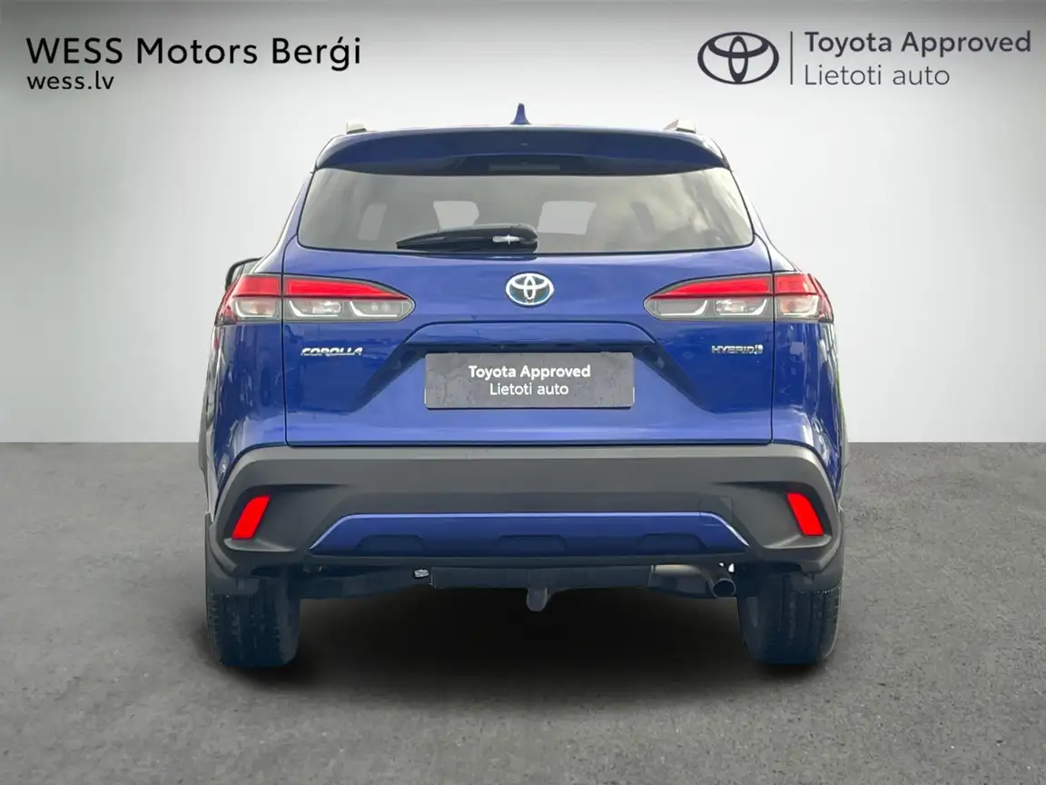 TOYOTA COROLLA CROSS