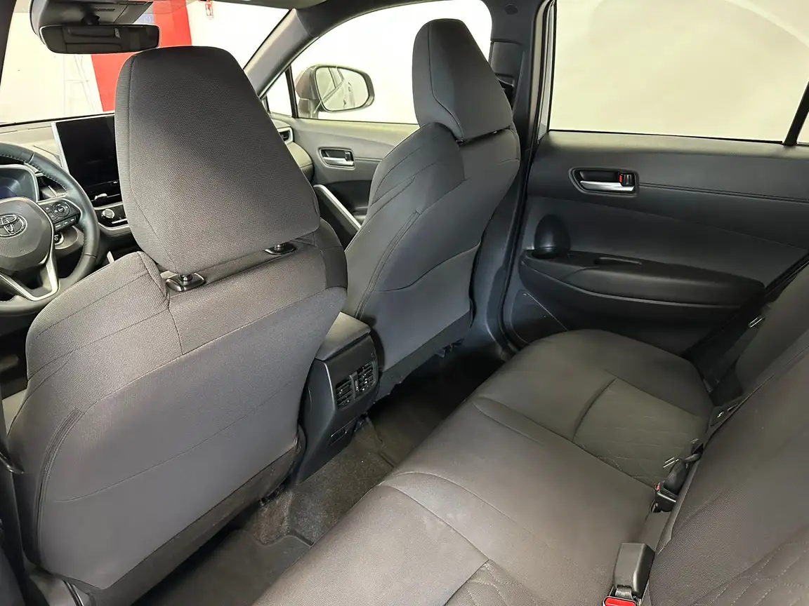 TOYOTA COROLLA CROSS