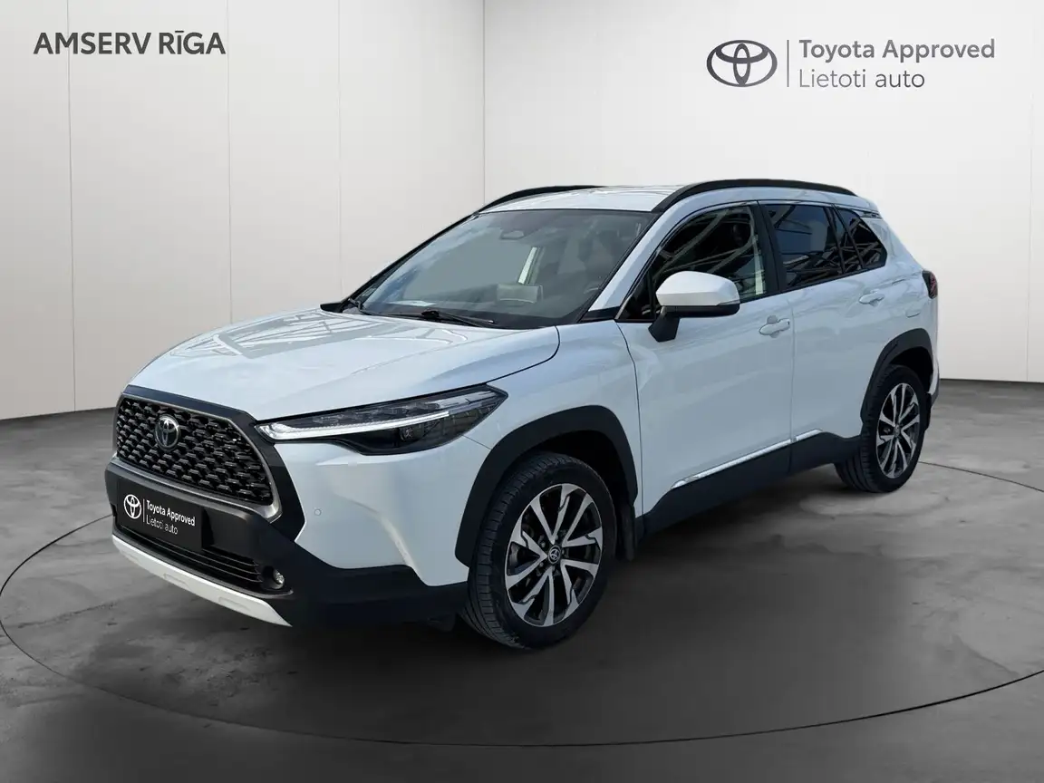 TOYOTA COROLLA CROSS