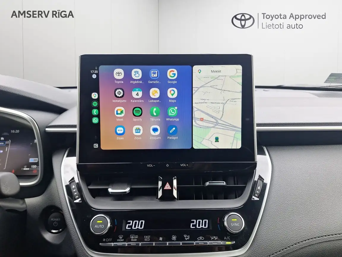 TOYOTA COROLLA CROSS