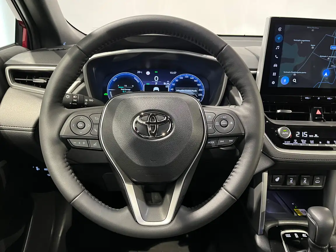 TOYOTA COROLLA CROSS