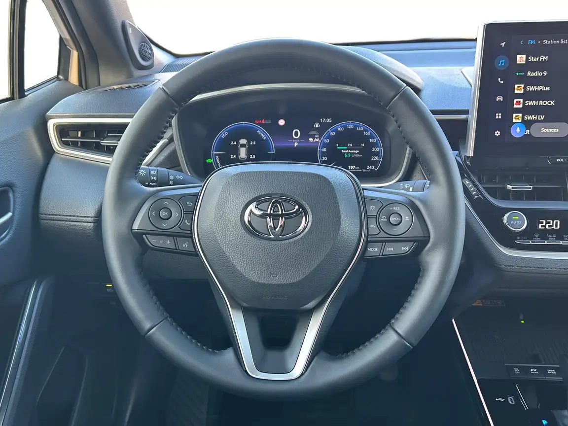 TOYOTA COROLLA CROSS