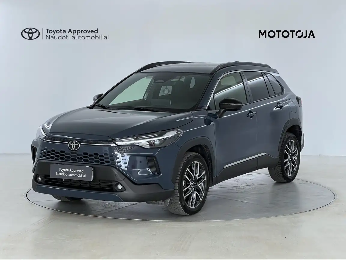 TOYOTA COROLLA CROSS
