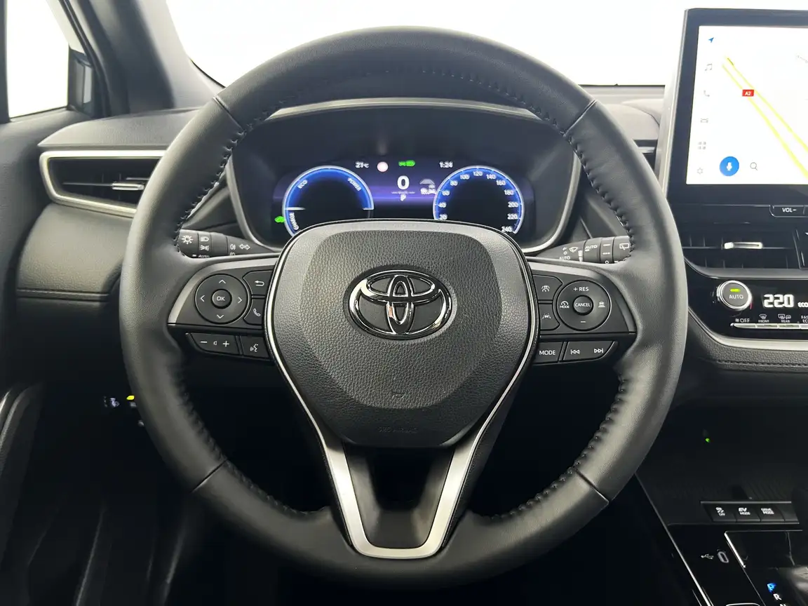 TOYOTA COROLLA CROSS