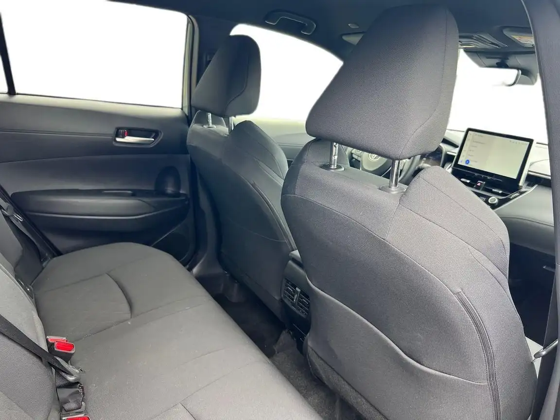 TOYOTA COROLLA CROSS