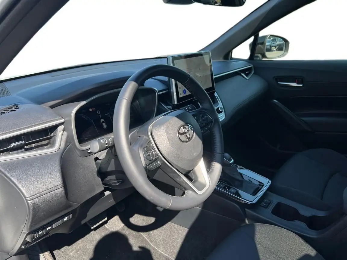 TOYOTA COROLLA CROSS