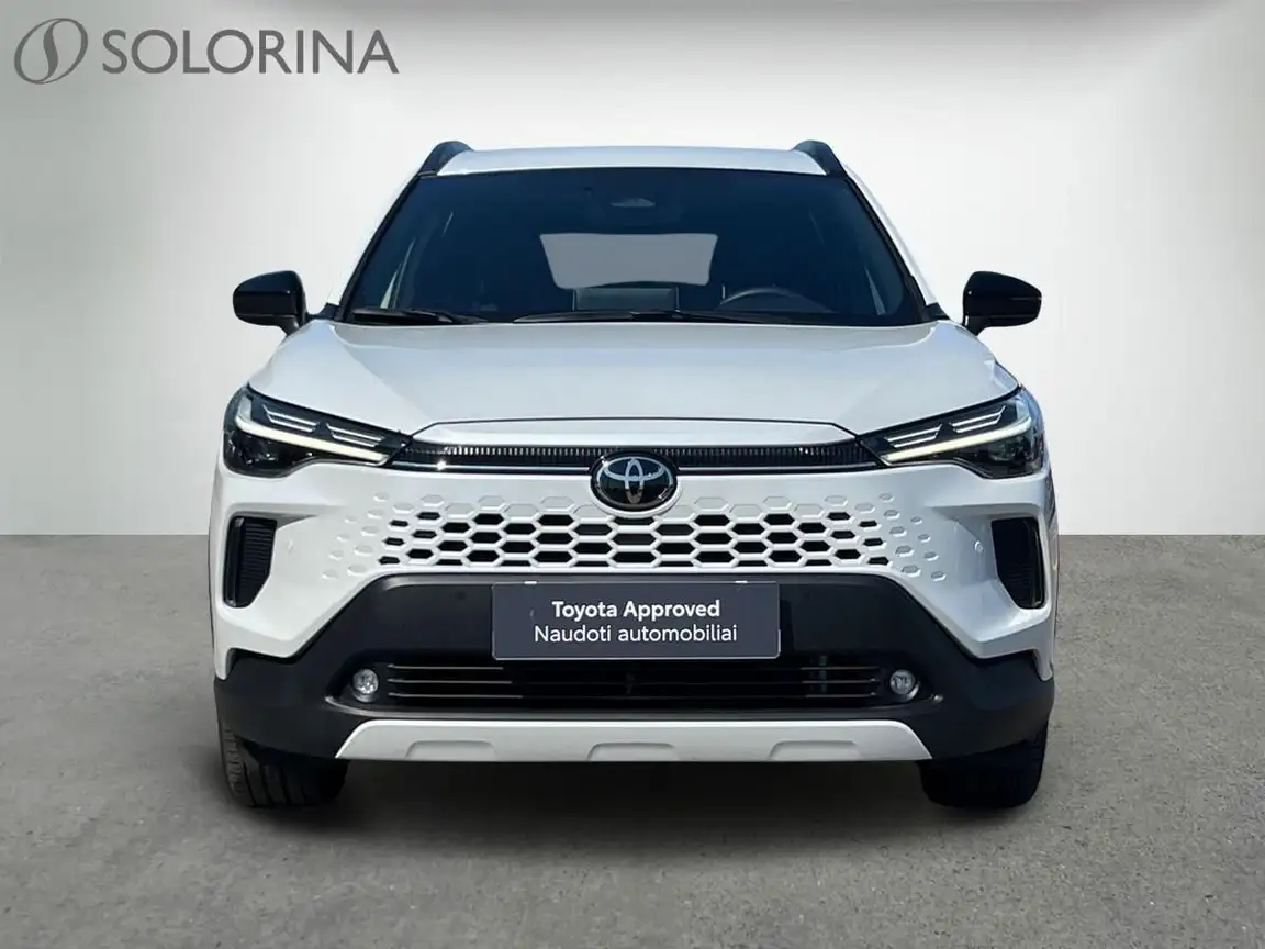 TOYOTA COROLLA CROSS