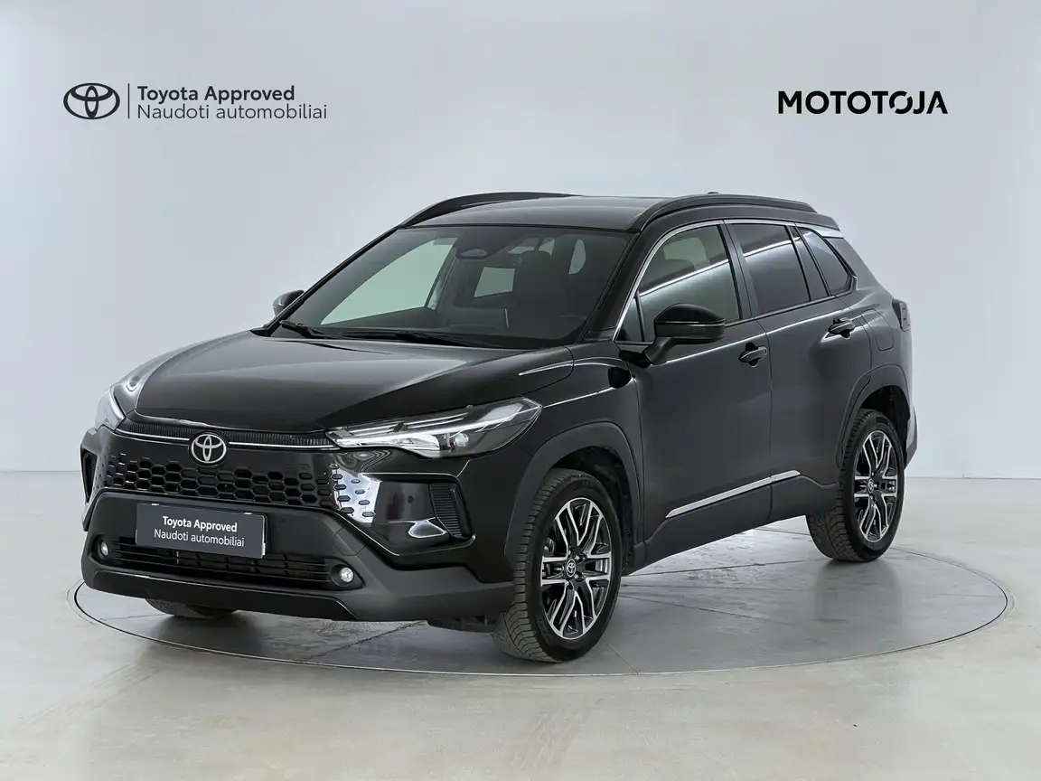 TOYOTA COROLLA CROSS