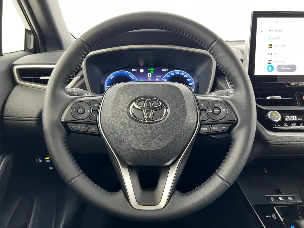 TOYOTA COROLLA CROSS