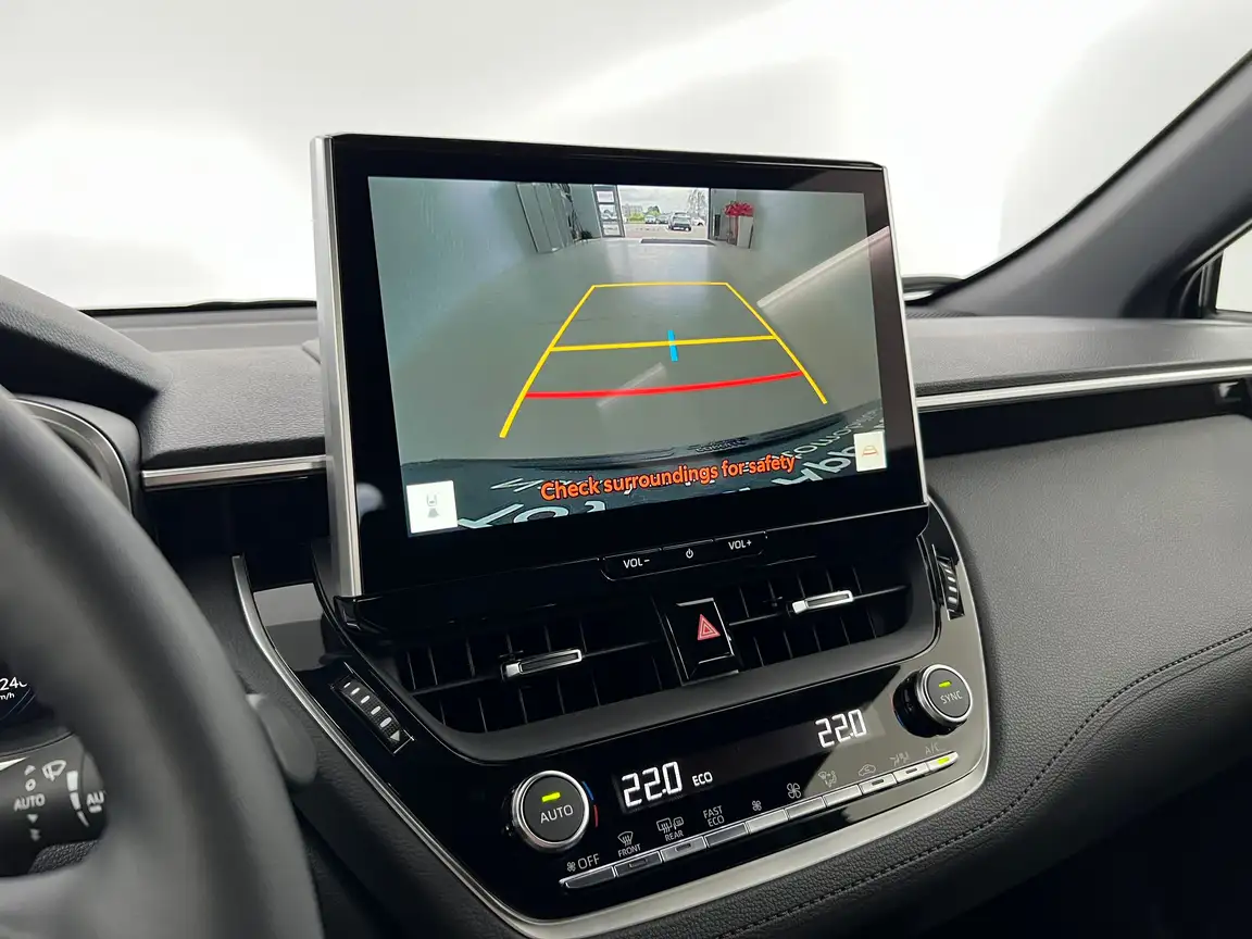 TOYOTA COROLLA CROSS