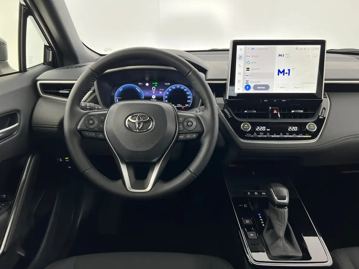 TOYOTA COROLLA CROSS