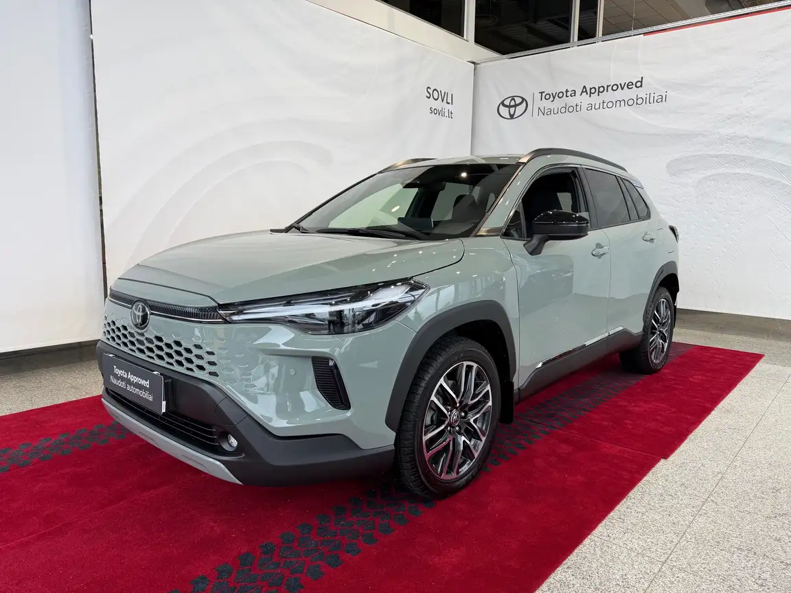 TOYOTA COROLLA CROSS