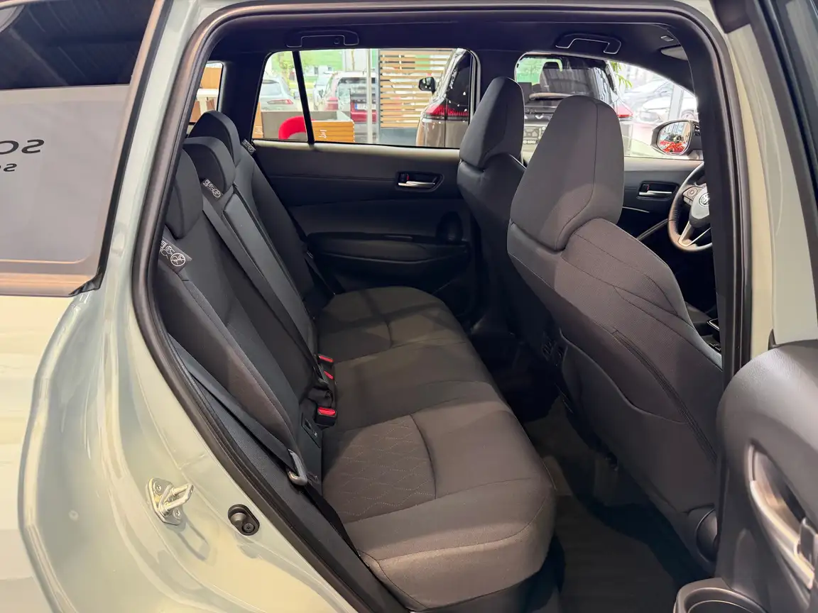 TOYOTA COROLLA CROSS