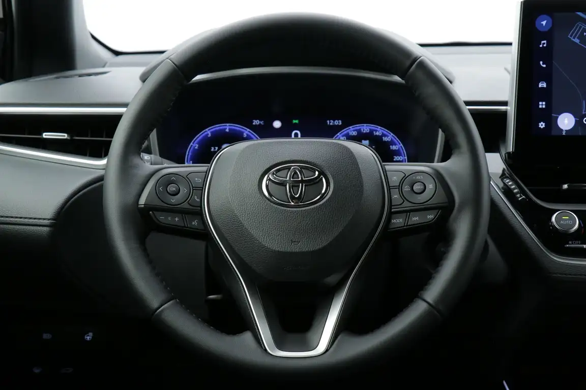 TOYOTA COROLLA CROSS