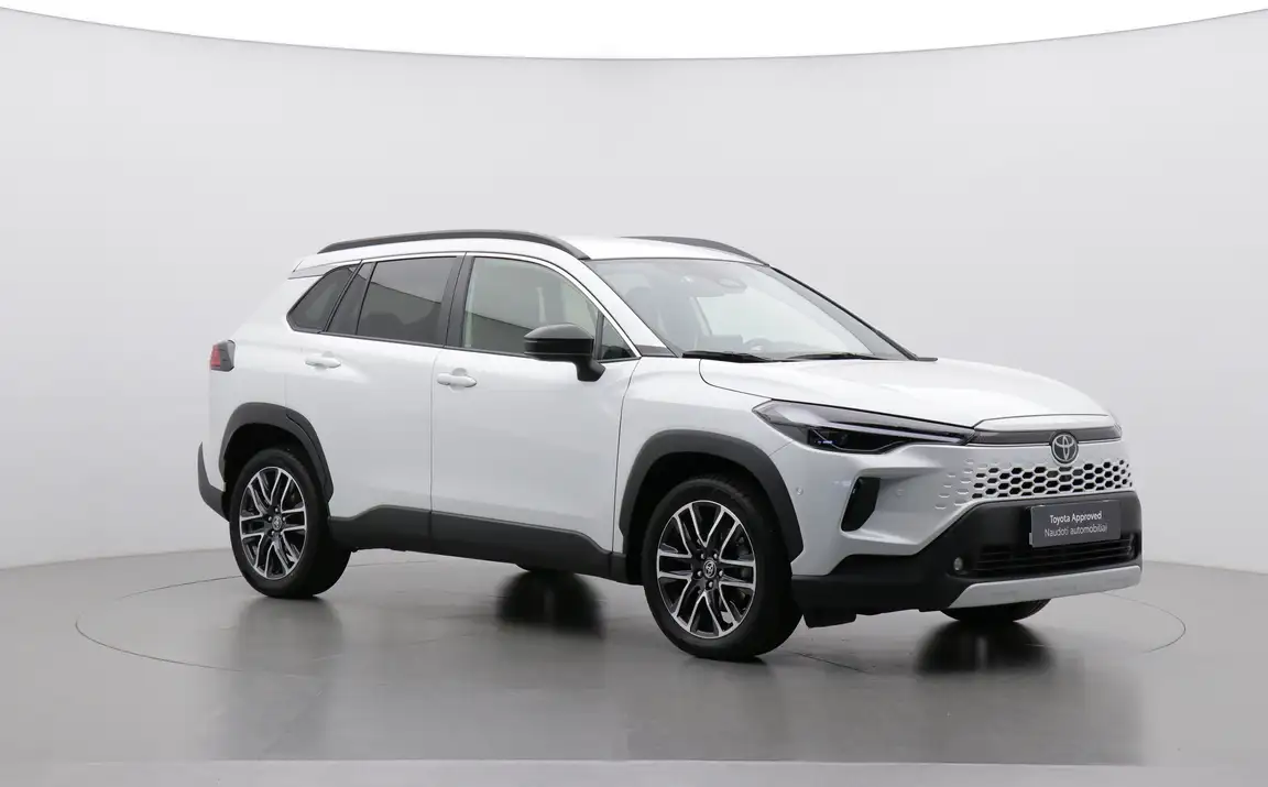 TOYOTA COROLLA CROSS