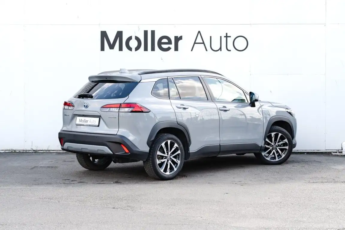 TOYOTA COROLLA CROSS