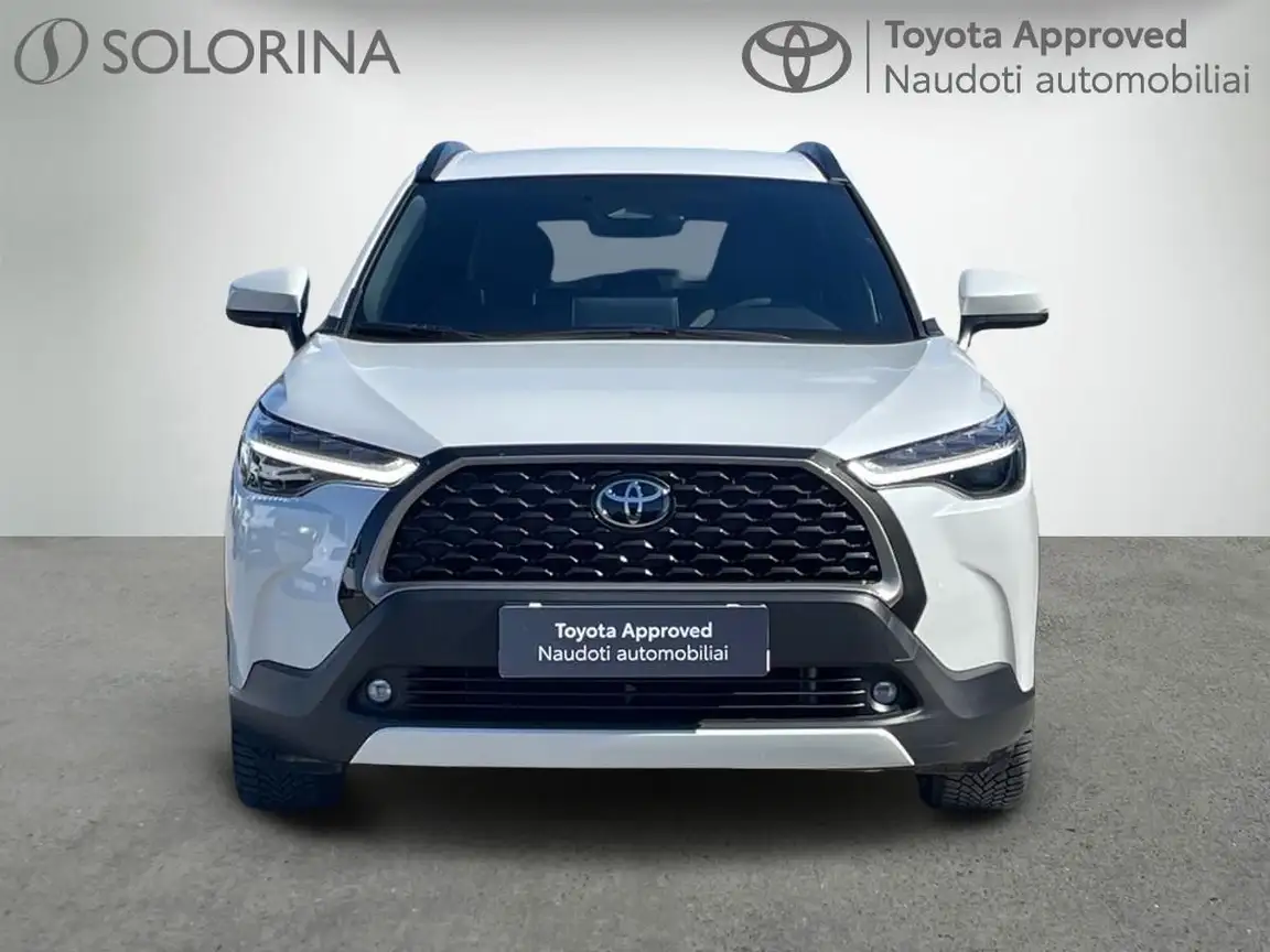 TOYOTA COROLLA CROSS