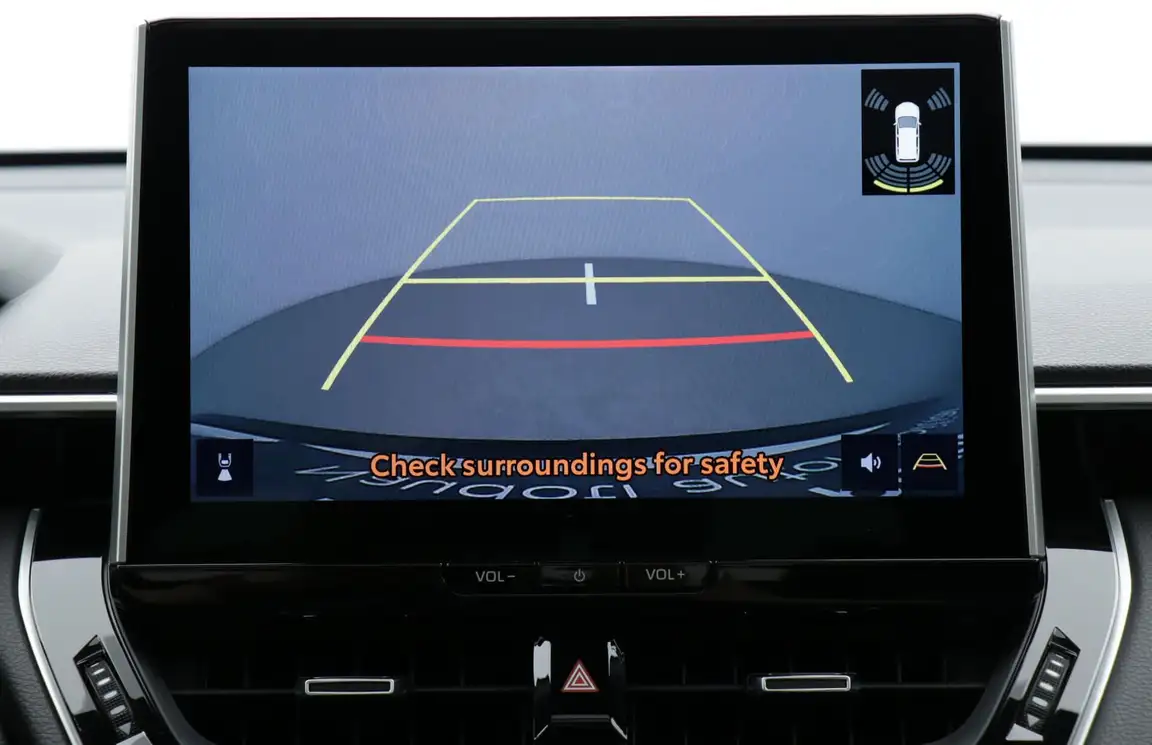 TOYOTA COROLLA CROSS