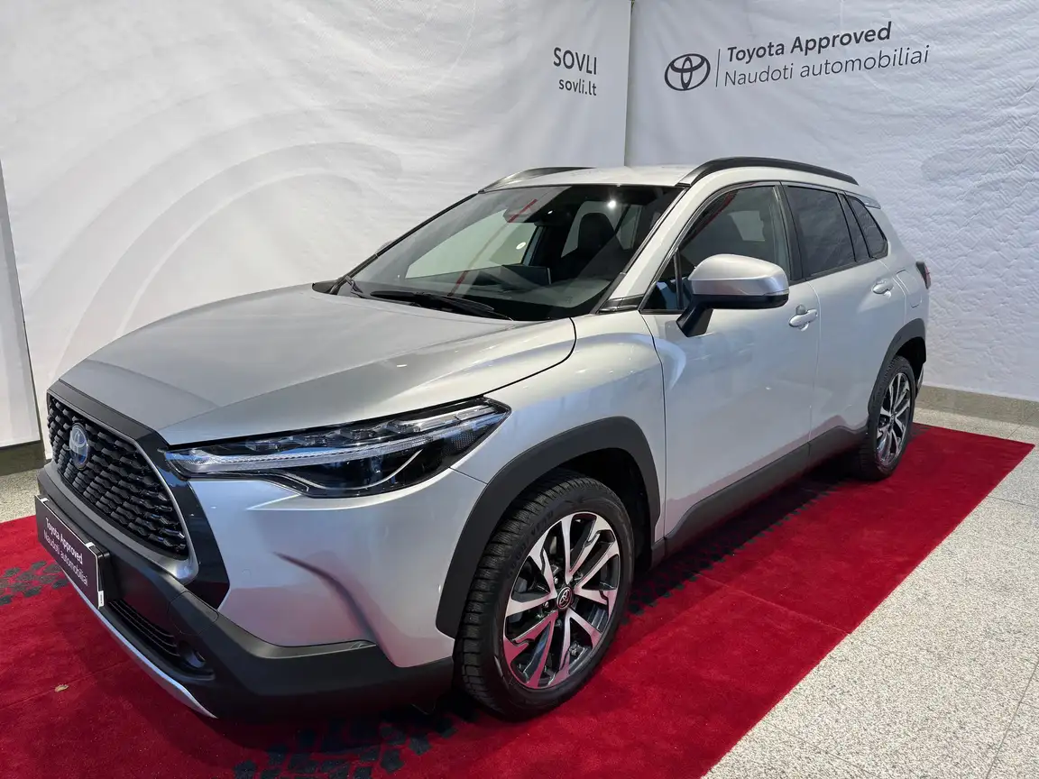 TOYOTA COROLLA CROSS